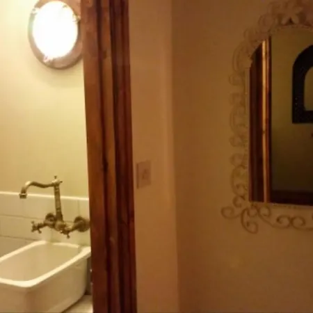 شقة The Quirky, Cosy Hideaway! An Close To Centre *