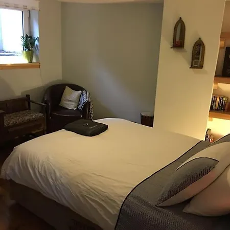 The Quirky, Cosy Hideaway! An Close To Centre *